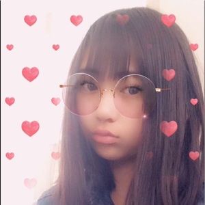 Meet your Posher, Serena